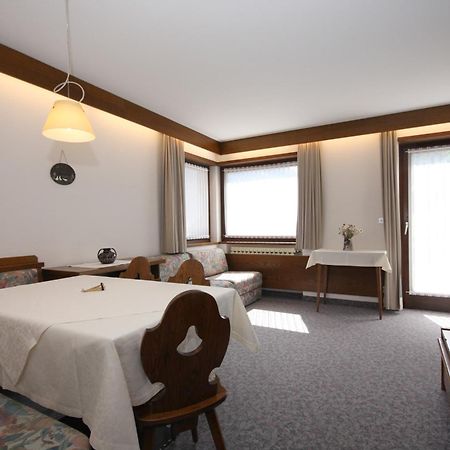 Apartments Residence Alta Badia Calfosch Chambre photo