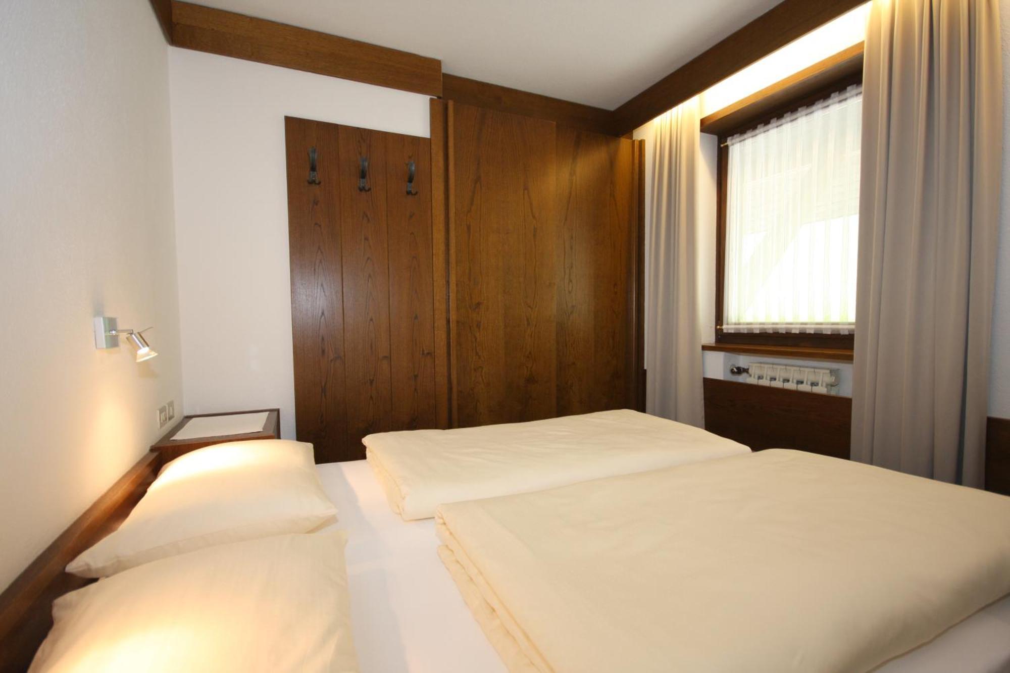 Apartments Residence Alta Badia Calfosch Chambre photo