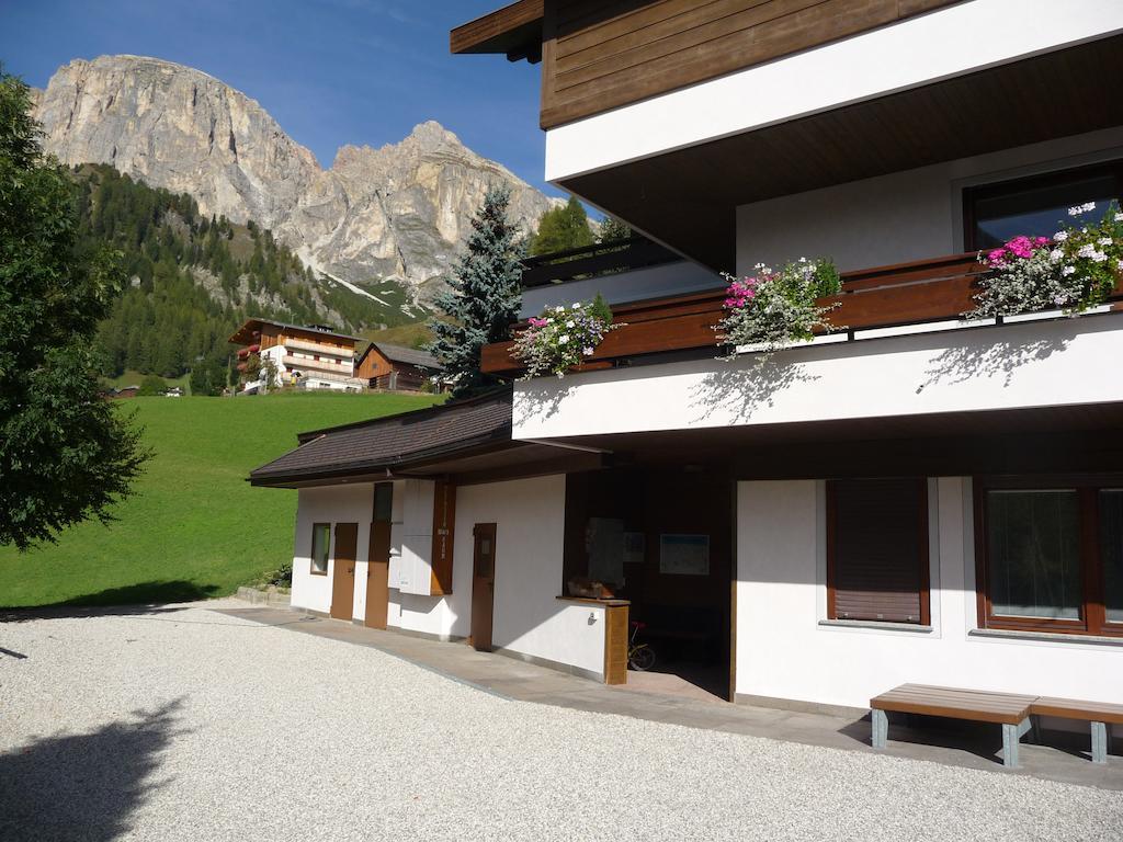 Apartments Residence Alta Badia Calfosch Extérieur photo