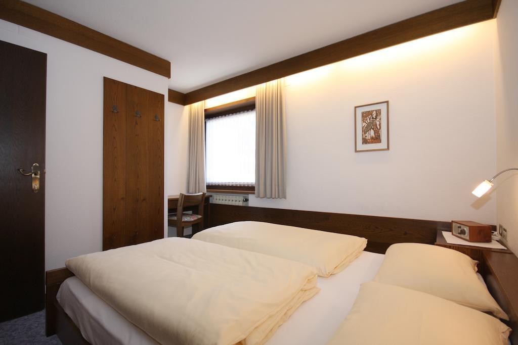 Apartments Residence Alta Badia Calfosch Extérieur photo